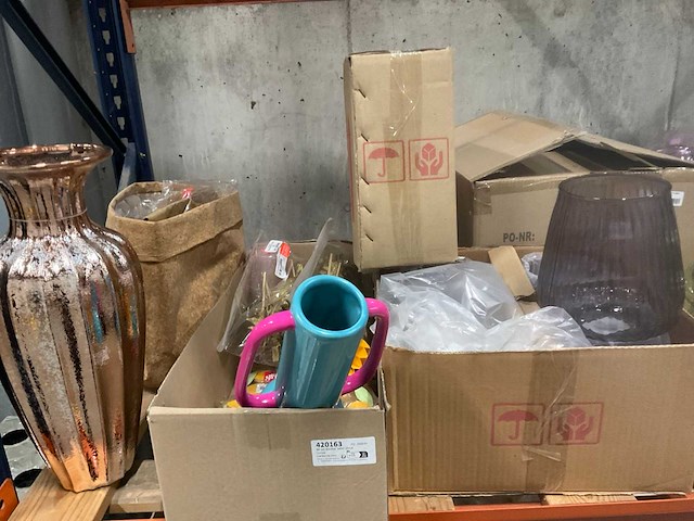 Partij decoratiematerialen - afbeelding 8 van  20