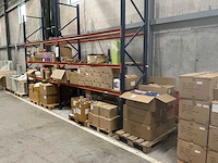 Partij decoratiematerialen - afbeelding 1 van  20