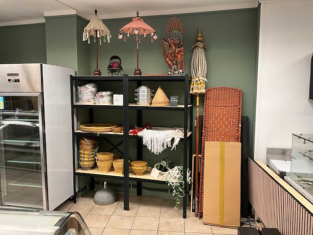 Partij decoratiematerialen - afbeelding 1 van  12