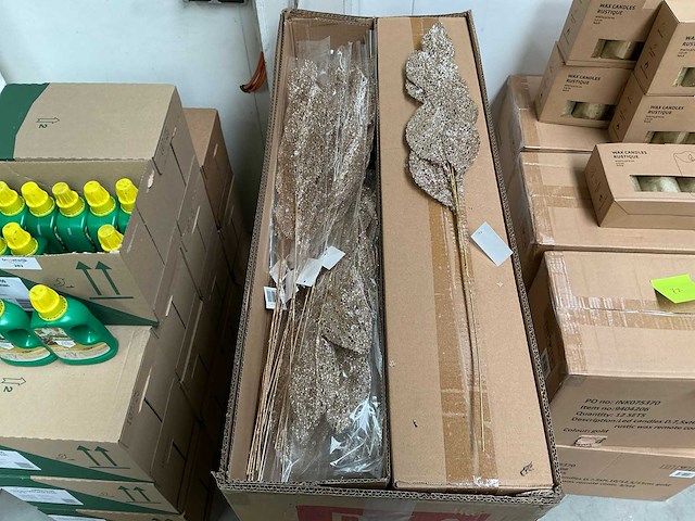 Partij decoratietakken met glitterafwerking 70cm (33x) - afbeelding 1 van  5