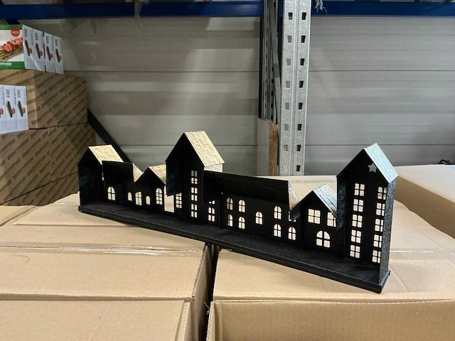 Partij decoratieve huizenrij silouhets zwart/goud (36x) - afbeelding 2 van  5