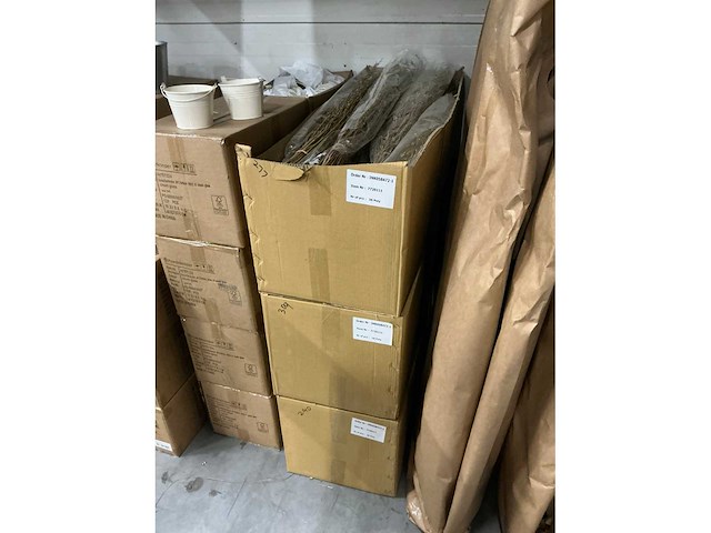 Partij decoratieve takken goudkleurig 100grm per bundel (108x) - afbeelding 3 van  4