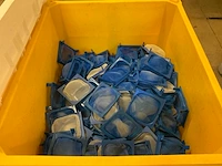 Partij deegmandjes in palletkrat - afbeelding 3 van  5