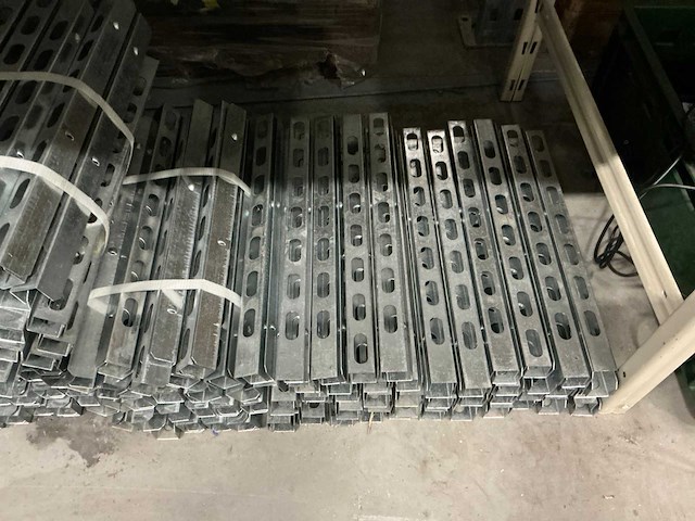 Partij deense karren verlengstukken 39cm (1240x) - afbeelding 2 van  3