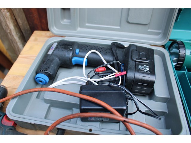 Partij defect elektrisch gereedschap - afbeelding 6 van  11