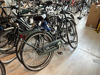 Partij defecte en incomplete fietsen - afbeelding 1 van  9