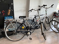 Partij defecte en incomplete fietsen - afbeelding 5 van  9