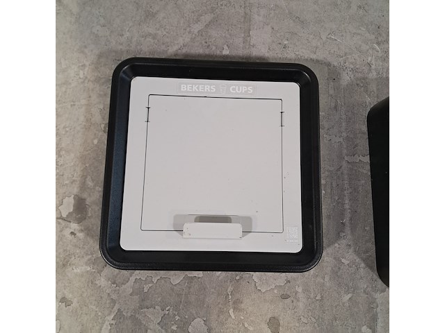 Partij deksels t.b.v. afvalbak - afbeelding 3 van  8