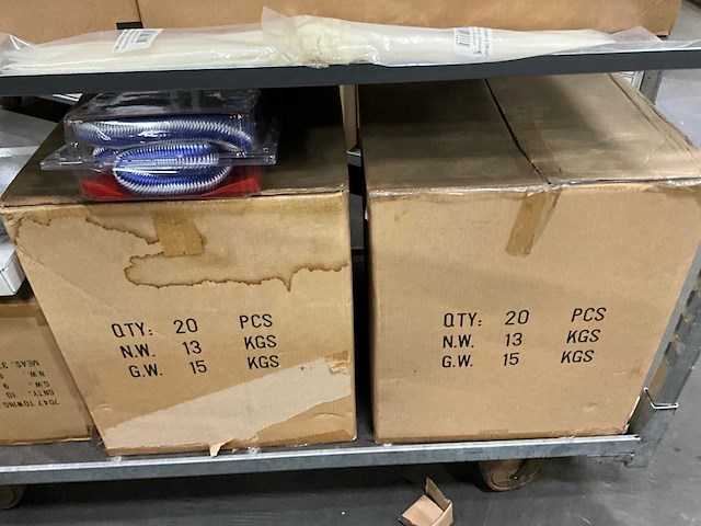 Partij dekzeilen, tiewraps en sleepkabelsets - afbeelding 2 van  11