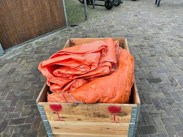 Partij dekzeilen - afbeelding 2 van  2