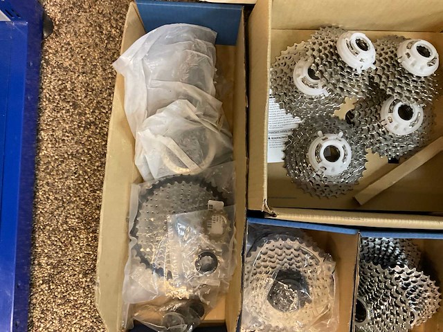 Partij derailleurs & tandwielbladen - afbeelding 4 van  5