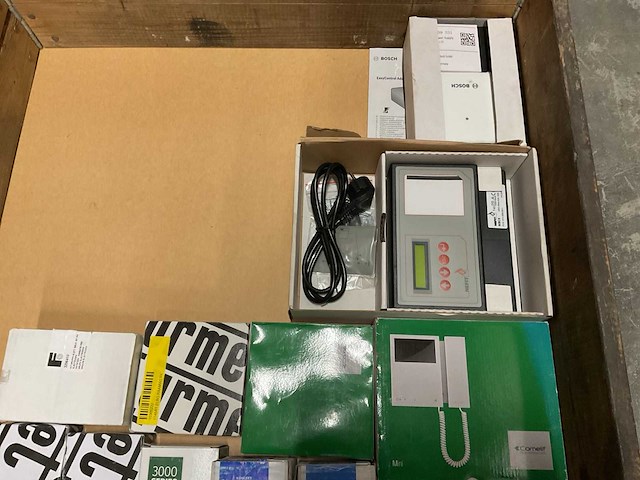 Partij deur intcoms en toebehoren - afbeelding 3 van  4