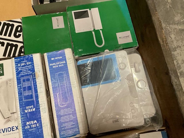 Partij deur intcoms en toebehoren - afbeelding 4 van  4