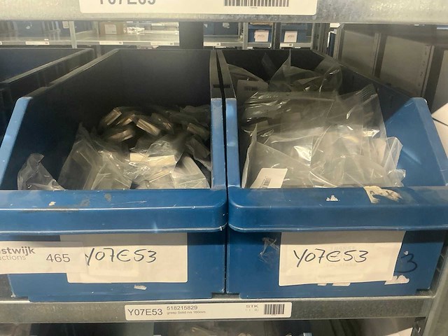 Partij deurbeslag onderdelen en accessoires - afbeelding 13 van  17