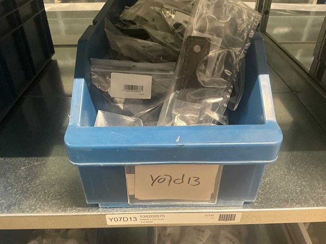 Partij deurbeslag onderdelen en accessoires - afbeelding 3 van  14