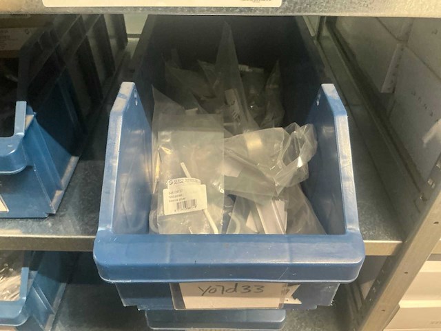 Partij deurbeslag onderdelen en accessoires - afbeelding 13 van  14