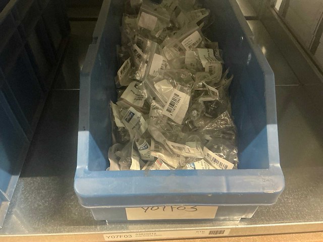 Partij deurbeslag onderdelen - afbeelding 2 van  5