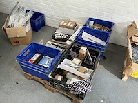 Partij deurbeslag - afbeelding 1 van  7