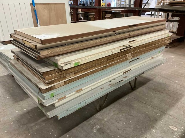 Partij deuren - afbeelding 2 van  6