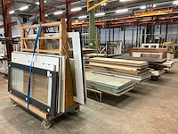 Partij deuren - afbeelding 1 van  6