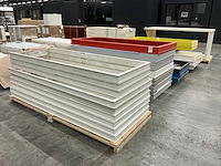 Partij deurkozijnen - afbeelding 1 van  8