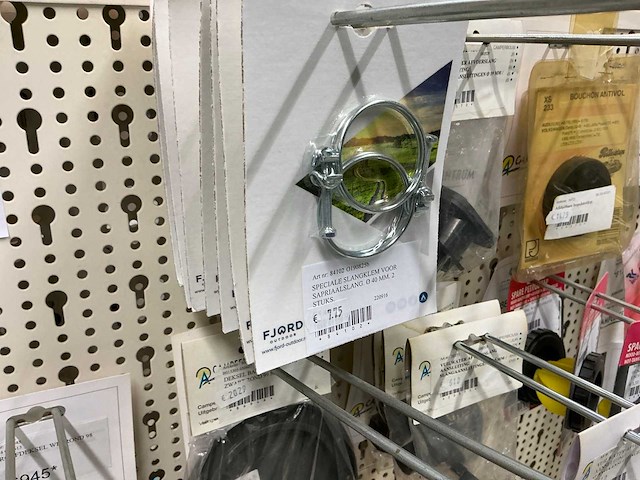 Partij deursloten, tankafsluiters en afvalschuif - afbeelding 7 van  15