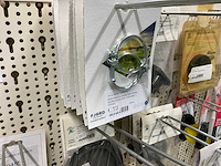 Partij deursloten, tankafsluiters en afvalschuif - afbeelding 7 van  15