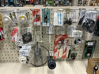 Partij deursloten, tankafsluiters en afvalschuif - afbeelding 9 van  15