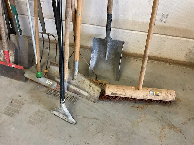 Partij dhz steel gereedschap - afbeelding 2 van  3