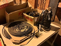 Partij dichtingsprofielen - afbeelding 1 van  4