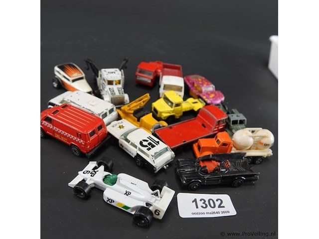 Partij die-cast schaalmodellen - afbeelding 1 van  5