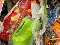 Partij dieren artikelen w.o. hondenriemen - afbeelding 4 van  9