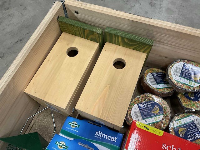 Partij dierenbenodigdheden - afbeelding 3 van  13