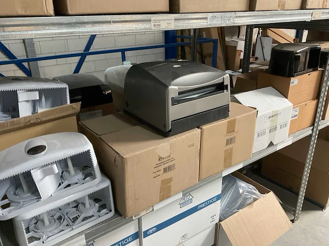 Partij dispensers (11x) - afbeelding 1 van  5