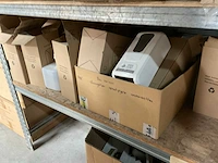 Partij dispensers en toebehoren - afbeelding 3 van  12