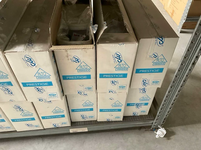 Partij dispensers en toebehoren - afbeelding 6 van  8