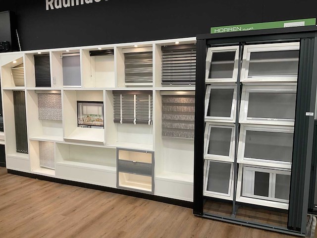 Partij displaymateriaal - afbeelding 5 van  12