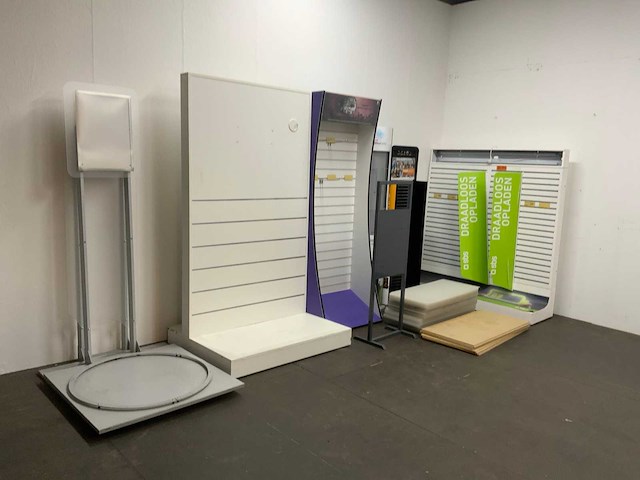 Partij displays - afbeelding 1 van  10