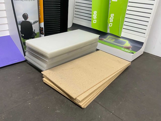 Partij displays - afbeelding 6 van  10