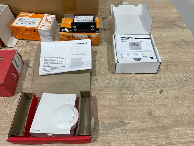 Partij displays - afbeelding 5 van  9