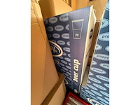 Partij disposables en 12-delige kunststof bekerhouders - afbeelding 4 van  5