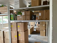 Partij disposables - afbeelding 10 van  17