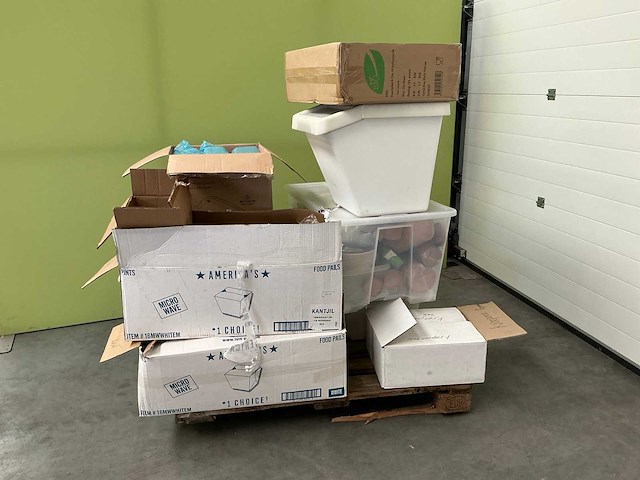 Partij disposables - afbeelding 1 van  9