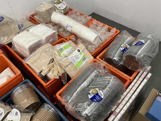 Partij disposables - afbeelding 3 van  5