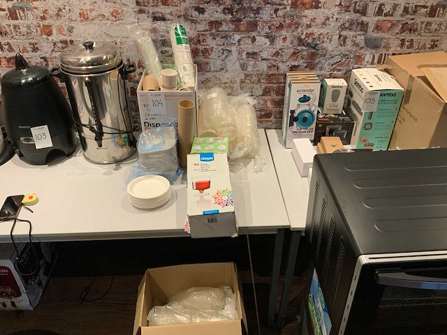 Partij disposables - afbeelding 1 van  4