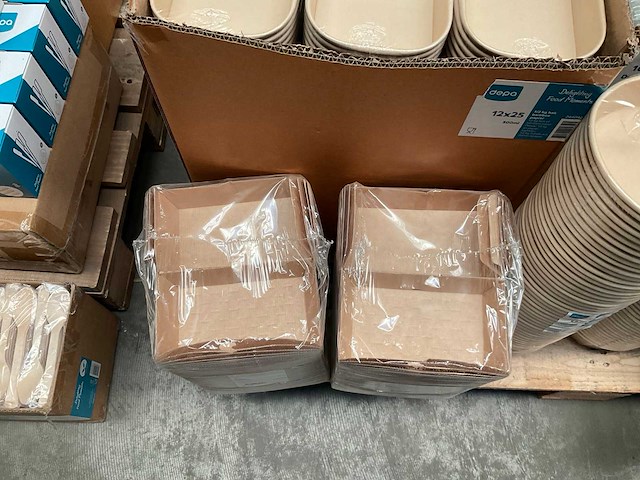 Partij disposables - afbeelding 2 van  9