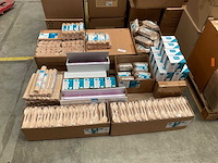 Partij disposables - afbeelding 1 van  6