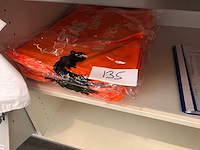 Partij disposables - afbeelding 12 van  16
