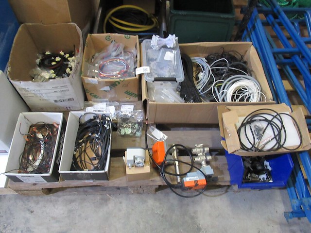 Partij div fijne electronica - afbeelding 4 van  4