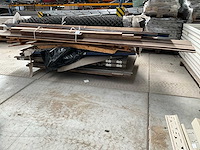 Partij divers aannemersmateriaal - afbeelding 1 van  4